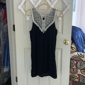 Black and white dress